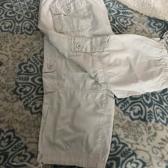 Capris - Picture 2 of 5